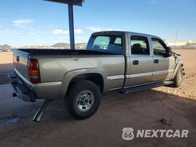 Trzecie zdjęcie samochodu z tyłu: 2001 GMC SIERRA C2500 HEAVY DUTY VIN:1GTHC23111F180727 - miniatura