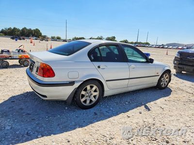 Trzecie zdjęcie samochodu z tyłu: 2000 BMW 3 SERIES 323I VIN:WBAAM3341YFP83019 - miniatura