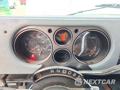 Zdjęcie 9 z 13 samochodu: 1991 CHEVROLET G20 VIN:1GBEG25KXM7132370 - miniatura