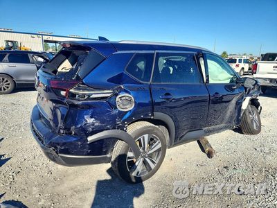 Czwarte zdjęcie samochodu z boku: 2026 NISSAN ROGUE SL VIN:5N1BT3CA3TC717853 - miniatura