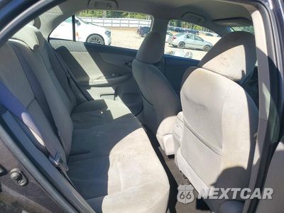 Zdjęcie 10 z 13 samochodu: 2010 TOYOTA COROLLA LE VIN:1NXBU4EE8AZ290504 - miniatura