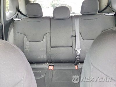 Zdjęcie 10 z 13 samochodu: 2015 JEEP RENEGADE LATITUDE VIN:ZACCJABT4FPB34178 - miniatura