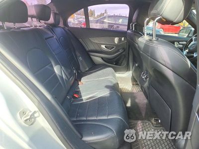 Zdjęcie 10 z 12 samochodu: 2016 MERCEDES-BENZ C 300 VIN:55SWF4JB7GU127709 - miniatura
