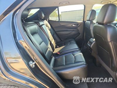 Zdjęcie 11 z 13 samochodu: 2018 CHEVROLET EQUINOX PREMIER VIN:3GNAXVEV0JL173546 - miniatura