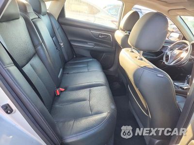 Zdjęcie 10 z 12 samochodu: 2017 NISSAN ALTIMA 3.5 SL VIN:1N4BL3AP8HC122036 - miniatura
