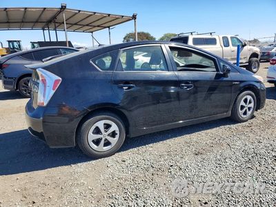 Trzecie zdjęcie samochodu z tyłu: 2015 TOYOTA PRIUS THREE VIN:JTDKN3DU6F2003099 - miniatura