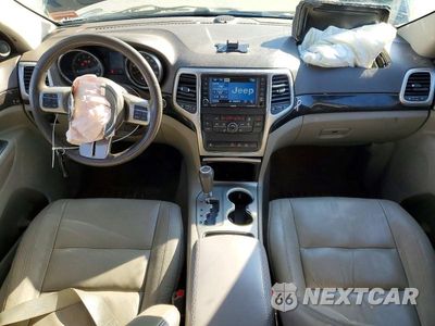 Zdjęcie 8 z 13 samochodu: 2012 JEEP GRAND CHEROKEE LAREDO VIN:1C4RJFAG5CC332439 - miniatura