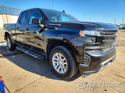 Czwarte zdjęcie samochodu z boku: 2020 CHEVROLET SILVERADO K1500 RST VIN:1GCRYEED3LZ284829 - miniatura
