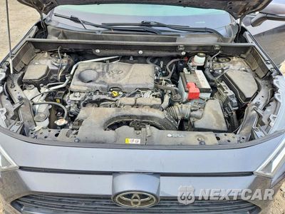 Zdjęcie 12 z 13 samochodu: 2019 TOYOTA RAV4 XLE PREMIUM VIN:JTMA1RFV9KD504549 - miniatura