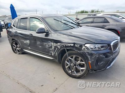 Czwarte zdjęcie samochodu z boku: 2022 BMW X3 SDRIVE30I VIN:5UX43DP06N9L75303 - miniatura