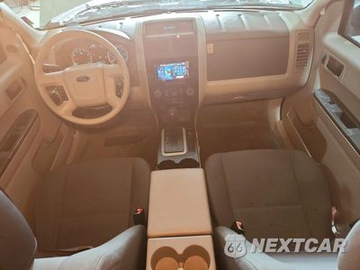 Zdjęcie 8 z 12 samochodu: 2012 FORD ESCAPE XLS VIN:1FMCU0C76CKB33134 - miniatura
