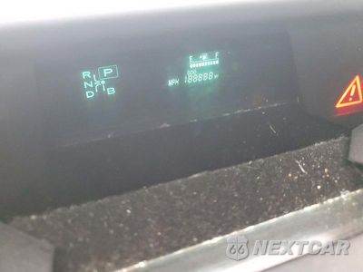 Zdjęcie 9 z 12 samochodu: 2005 TOYOTA PRIUS BASE VIN:JTDKB20UX53006556 - miniatura