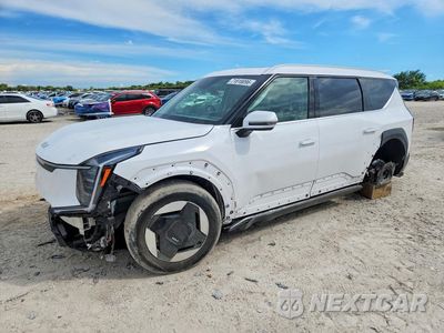2025 KIA EV9 WIND 5XYAFFS54SG002815 - główne zdjęcie licytacji z USA - miniatura