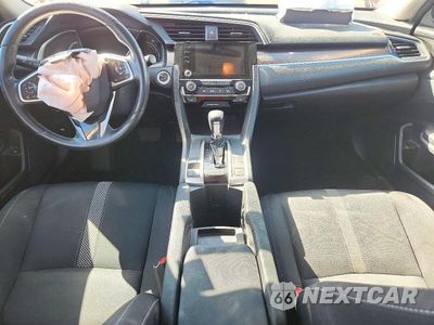 Zdjęcie 8 z 13 samochodu: 2019 HONDA CIVIC EX VIN:19XFC1F39KE010139 - miniatura
