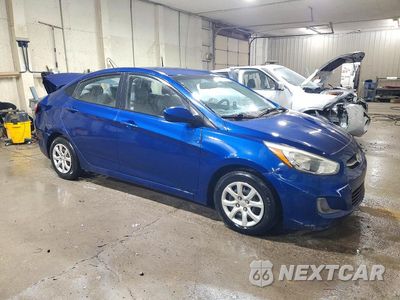Czwarte zdjęcie samochodu z boku: 2016 HYUNDAI ACCENT SE VIN:KMHCT4AE8GU029377 - miniatura