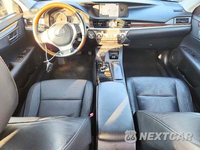 Zdjęcie 8 z 12 samochodu: 2015 LEXUS ES 350 VIN:JTHBK1GG1F2168351 - miniatura