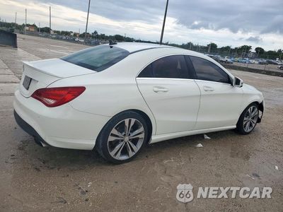 Trzecie zdjęcie samochodu z tyłu: 2015 MERCEDES-BENZ CLA 250 VIN:WDDSJ4EB6FN168170 - miniatura