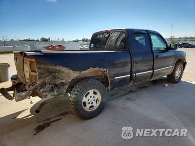 Trzecie zdjęcie samochodu z tyłu: 2002 CHEVROLET SILVERADO K1500 VIN:2GCEK19T521244205 - miniatura