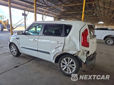 Drugie zdjęcie samochodu z przodu: 2013 KIA SOUL + VIN:KNDJT2A65D7523988 - miniatura