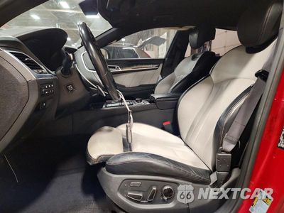 Zdjęcie 7 z 12 samochodu: 2018 GENESIS G80 SPORT VIN:KMHGN4JBXJU219027 - miniatura