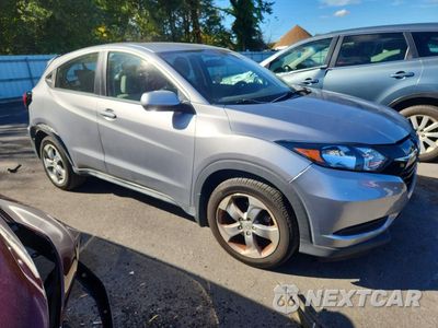 Czwarte zdjęcie samochodu z boku: 2018 HONDA HR-V LX VIN:3CZRU6H3XJG702461 - miniatura