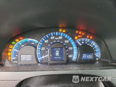 Zdjęcie 9 z 12 samochodu: 2014 TOYOTA CAMRY HYBRID XLE VIN:4T1BD1FK5EU139709 - miniatura