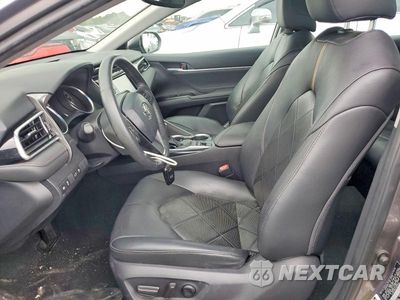 Zdjęcie 7 z 12 samochodu: 2018 TOYOTA CAMRY HYBRID XLE VIN:4T1B21HK2JU504845 - miniatura