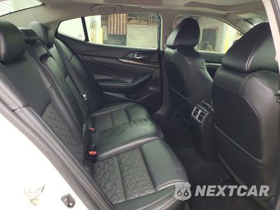 Zdjęcie 10 z 12 samochodu: 2017 NISSAN MAXIMA PLATINUM VIN:1N4AA6AP3HC367121 - miniatura