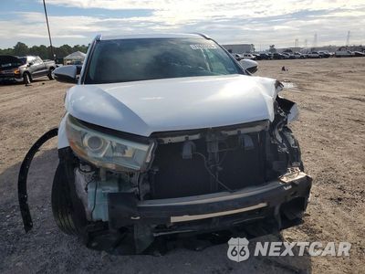 Piąte zdjęcie samochodu w środku: 2016 TOYOTA HIGHLANDER XLE VIN:5TDJKRFHXGS262518 - miniatura