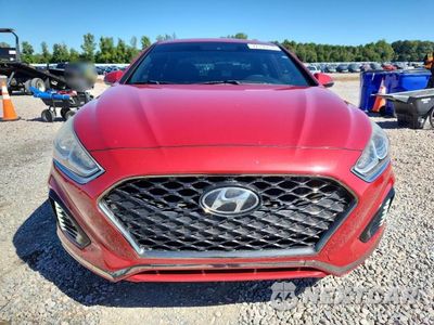 Piąte zdjęcie samochodu w środku: 2018 HYUNDAI SONATA SPORT VIN:5NPE34AF3JH635841 - miniatura