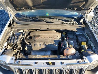 Zdjęcie 12 z 13 samochodu: 2018 JEEP RENEGADE LIMITED VIN:ZACCJBDB0JPG72119 - miniatura