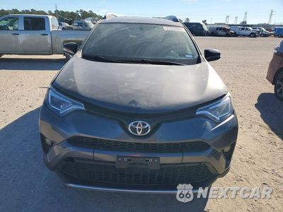 Piąte zdjęcie samochodu w środku: 2016 TOYOTA RAV4 SE VIN:JTMNFREV8GJ089219 - miniatura