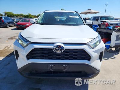 Piąte zdjęcie samochodu w środku: 2025 TOYOTA RAV4 XLE VIN:2T3W1RFV4SC364968 - miniatura