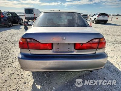 Zdjęcie 6 z 12 samochodu: 2000 HONDA ACCORD EX VIN:JHMCG5667YC036357 - miniatura