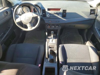 Zdjęcie 8 z 13 samochodu: 2009 MITSUBISHI LANCER DE VIN:JA3AU16U99U038775 - miniatura