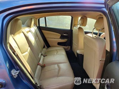 Zdjęcie 10 z 12 samochodu: 2011 CHRYSLER 200 LIMITED VIN:1C3BC2FG9BN551179 - miniatura