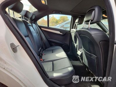 Zdjęcie 10 z 12 samochodu: 2014 MERCEDES-BENZ C 300 4MATIC VIN:WDDGF8AB0ER302943 - miniatura
