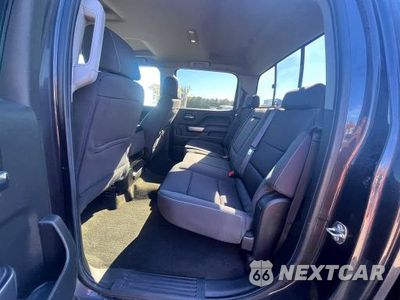 Piąte zdjęcie samochodu w środku: 2016 CHEVROLET SILVERADO K1500 LT VIN:3GCUKREC2GG230468 - miniatura