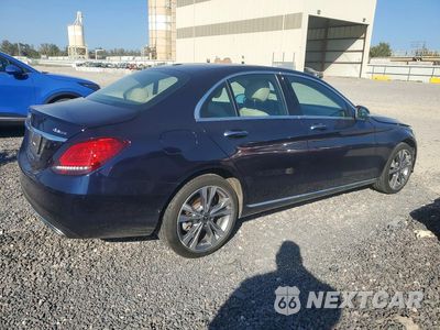 Trzecie zdjęcie samochodu z tyłu: 2019 MERCEDES-BENZ C 300 4MATIC VIN:55SWF8EB3KU288097 - miniatura