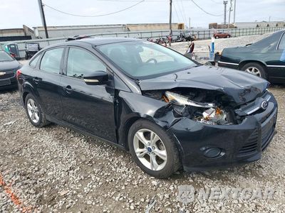 Czwarte zdjęcie samochodu z boku: 2014 FORD FOCUS SE VIN:1FADP3F25EL235514 - miniatura