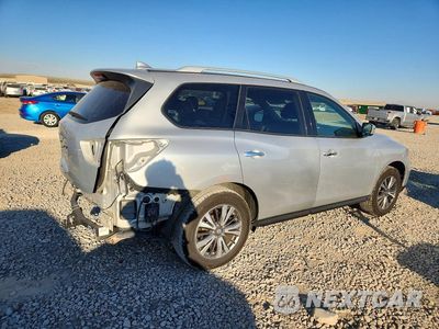 Trzecie zdjęcie samochodu z tyłu: 2019 NISSAN PATHFINDER SV VIN:5N1DR2MM5KC580732 - miniatura