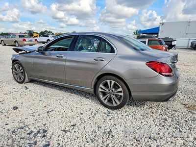 Drugie zdjęcie samochodu z przodu: 2020 MERCEDES-BENZ C 300 VIN:W1KWF8DB6LR597289 - miniatura