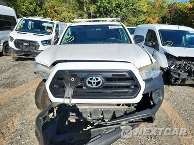 Piąte zdjęcie samochodu w środku: 2017 TOYOTA TACOMA SR VIN:5TFRX5GN5HX089228 - miniatura