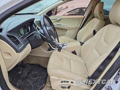 Zdjęcie 7 z 13 samochodu: 2015 VOLVO XC60 3.2 PREMIER VIN:YV4952RBXF2602309 - miniatura