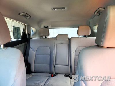 Zdjęcie 10 z 14 samochodu: 2021 HYUNDAI TUCSON VALUE VIN:KM8J33A49MU346234 - miniatura