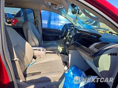 Zdjęcie 7 z 13 samochodu: 2011 CHRYSLER TOWN & COUNTRY TOURING L VIN:2A4RR8DG7BR640681 - miniatura