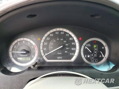 Zdjęcie 9 z 14 samochodu: 2004 TOYOTA SIENNA LE VIN:5TDBA23C74S008395 - miniatura