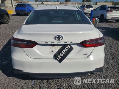 Zdjęcie 6 z 12 samochodu: 2022 TOYOTA CAMRY LE VIN:4T1R11AK9NU662407 - miniatura