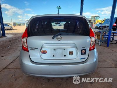 Zdjęcie 6 z 12 samochodu: 2015 NISSAN VERSA NOTE SV VIN:3N1CE2CP4FL407837 - miniatura