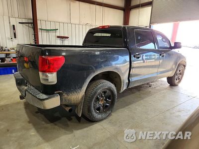 Trzecie zdjęcie samochodu z tyłu: 2011 TOYOTA TUNDRA CREWMAX SR5 VIN:5TFDY5F15BX169612 - miniatura